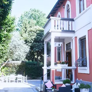 La Отель типа 